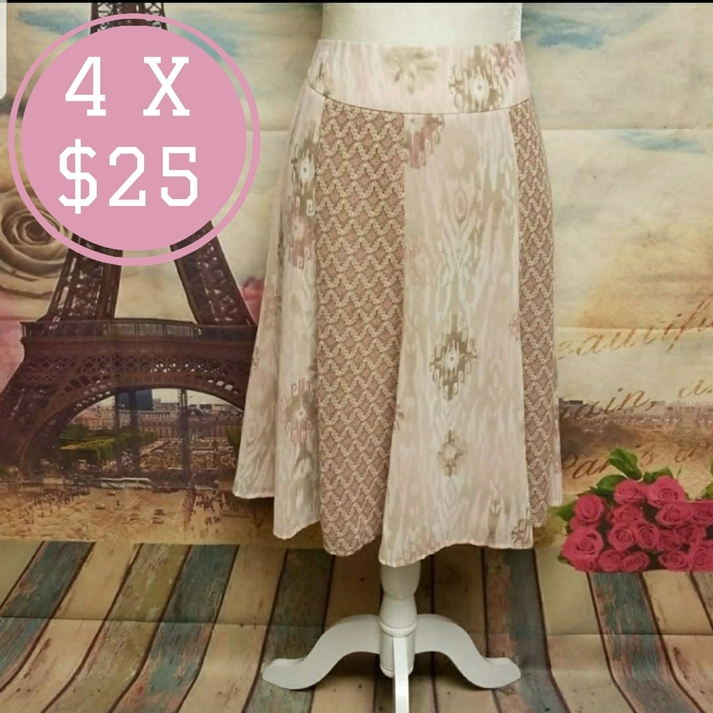 Jones wear A line pink skirt